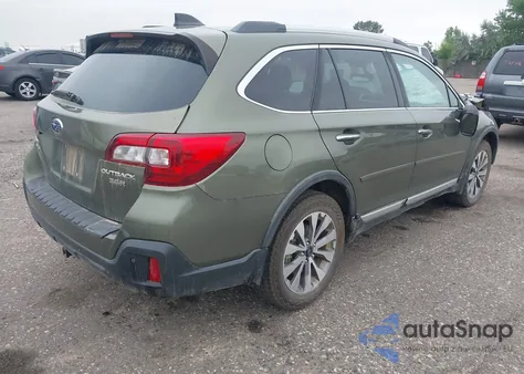 2018 Subaru Outback 3.6R Touring z USA, uszkodzony, nr VIN 4S4BSETC3J3350935